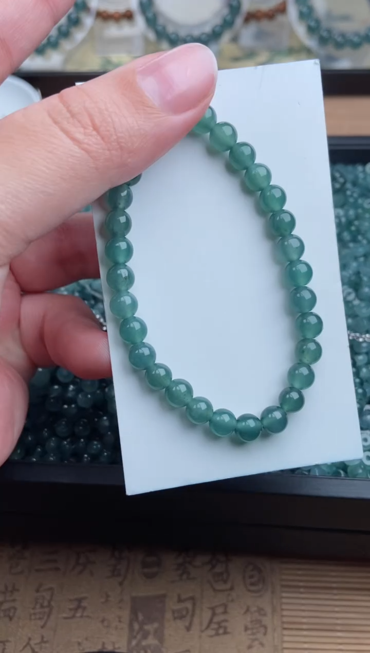 【闪购商品】翡翠手链未镶嵌多样性发货30颗卡6