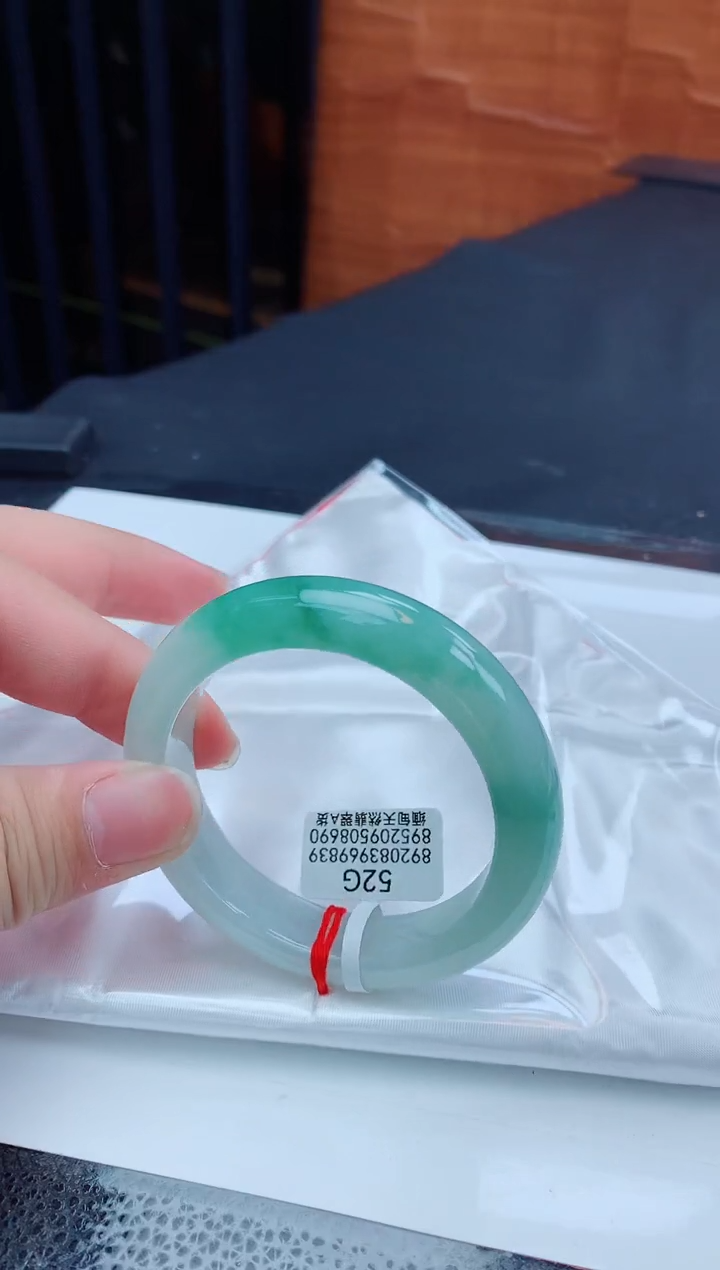 翡翠未镶嵌手镯缅甸天然翡翠A货手镯
