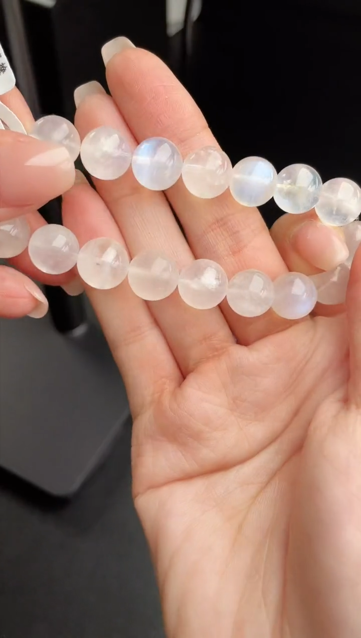 【闪购商品】水晶手链未镶嵌天然强光蓝月光10mm
