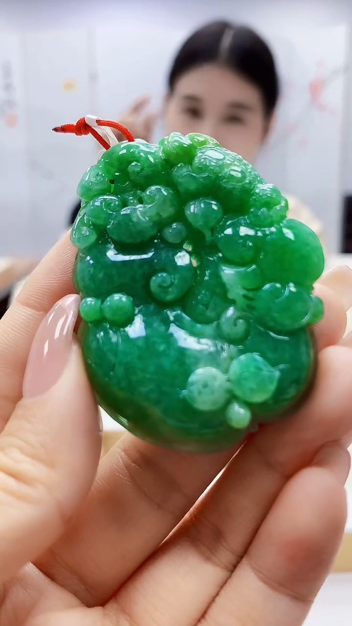 未镶嵌定制翡翠美*4812ty-毛货挂件