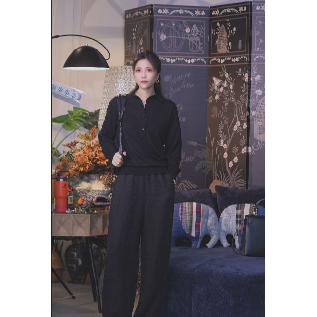 女毛针织衫网红不褪色常规袖彩绘多彩长袖圆领小公主上衣秋季黑色