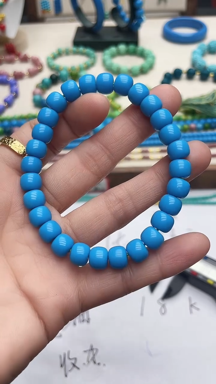 珍藏特色绿色高瓷