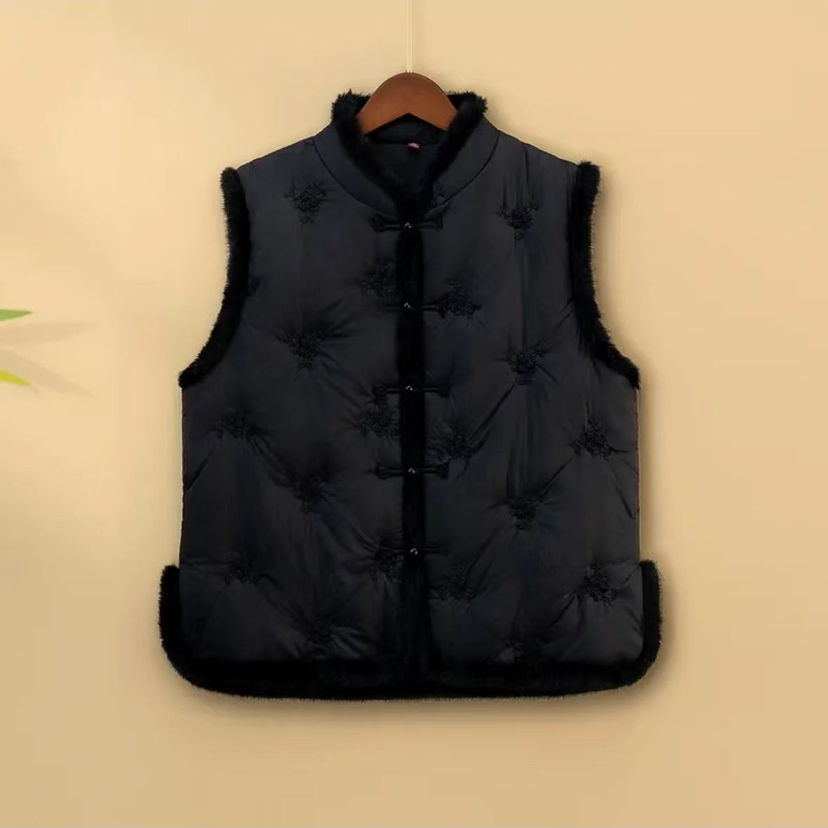 加棉马甲时尚显瘦短款百搭黑色复古外穿保暖秋冬冬季网红国风中式