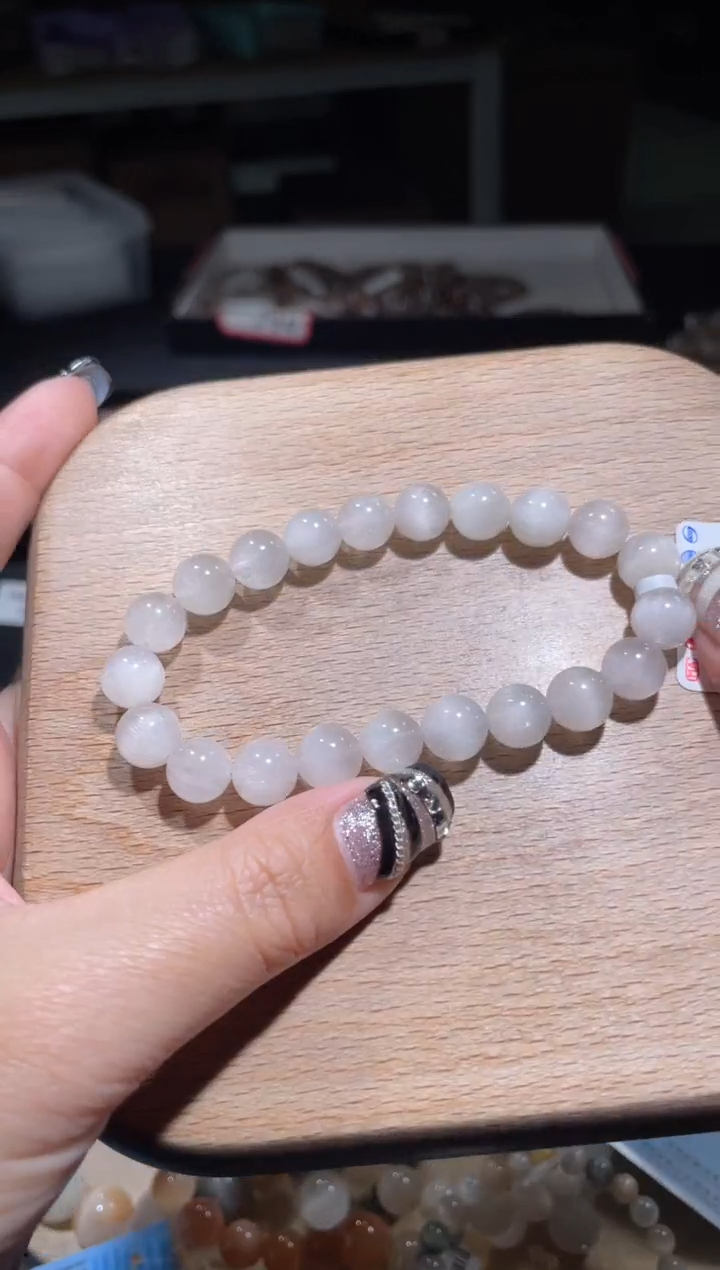【闪购商品】水晶手链未镶嵌92号多样性发货一F 9+