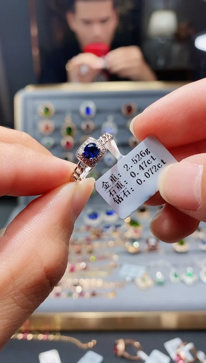 【闪购商品】蓝宝石戒指铂Pt950镶嵌0.47.