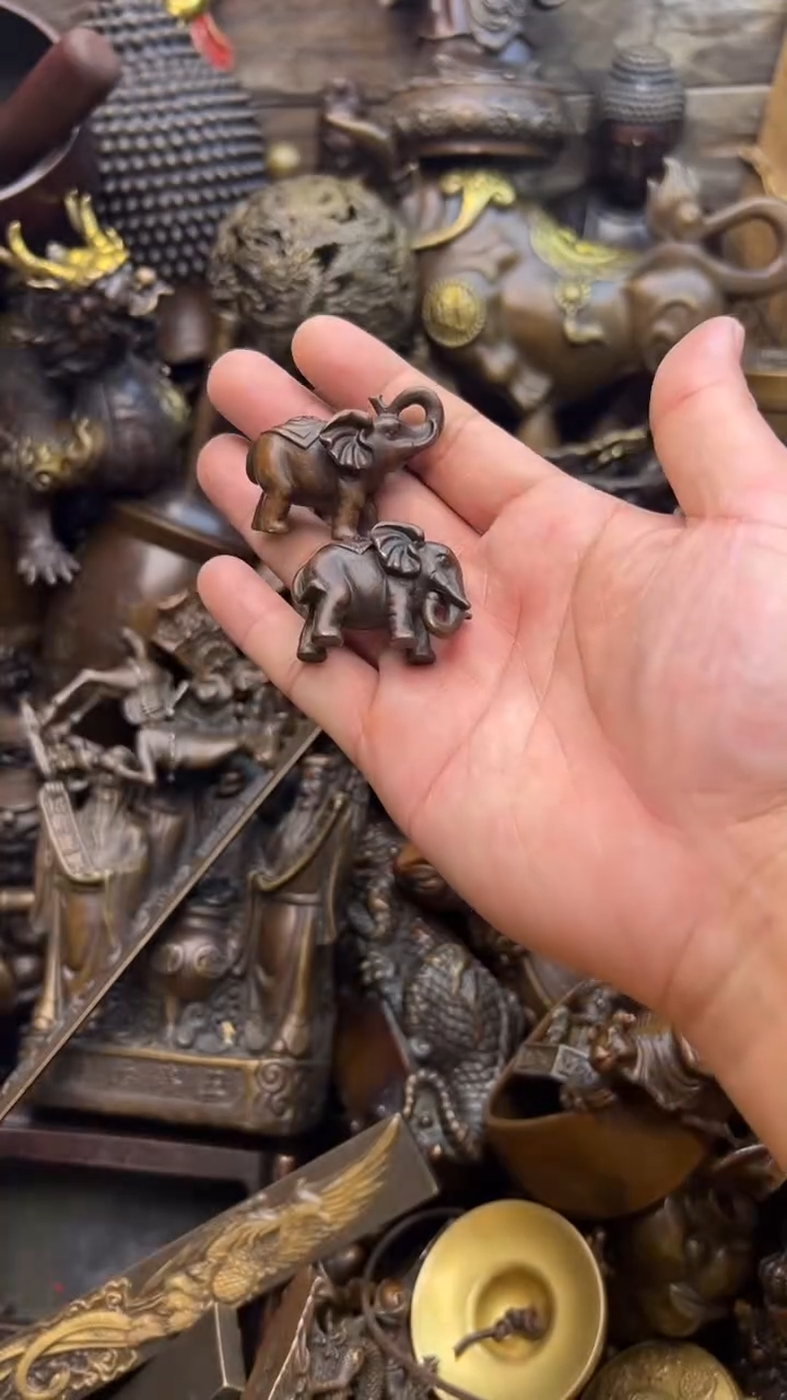 精美铜器，点击下单