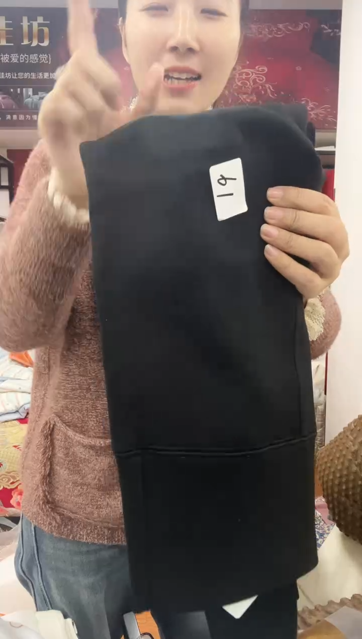 貂毛61芭比裤黑色