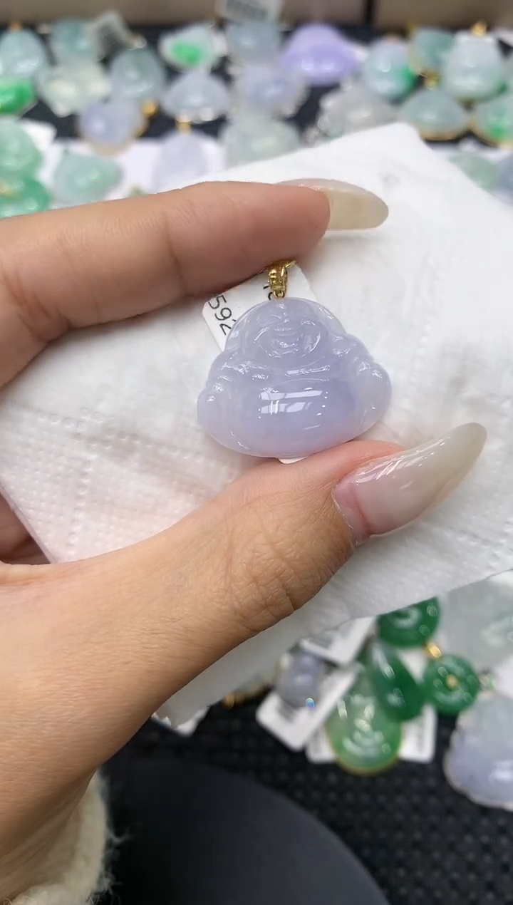 颈饰18K金镶嵌翡翠1