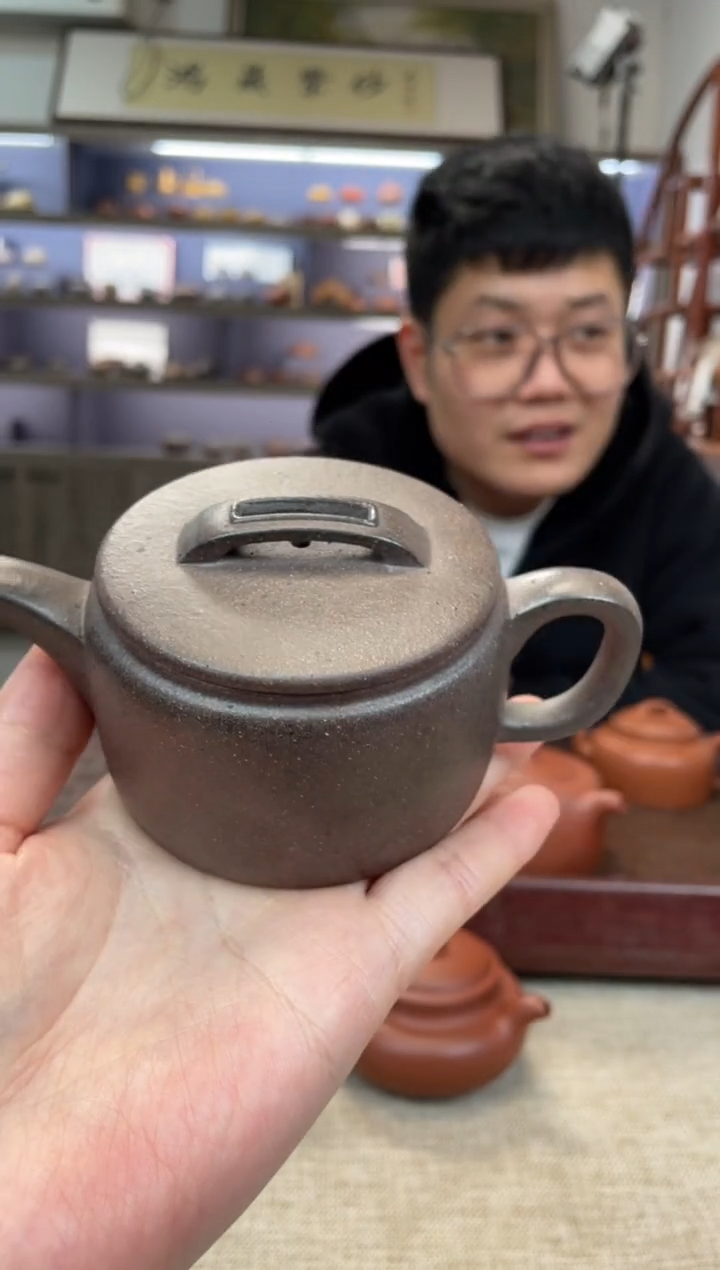 【闪购商品】紫砂茶壶岩中泥 三拼折嘴汉瓦