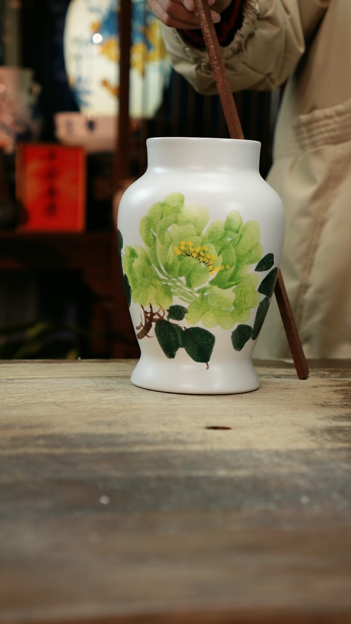 【闪购商品】瓷片景德镇纯手工釉下彩精品花瓶