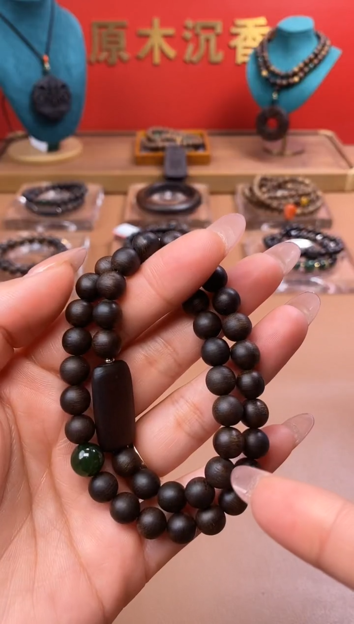 【闪购商品】沉香手串L沉水芽庄白棋08两圈+雷击顶珠沉香木雕