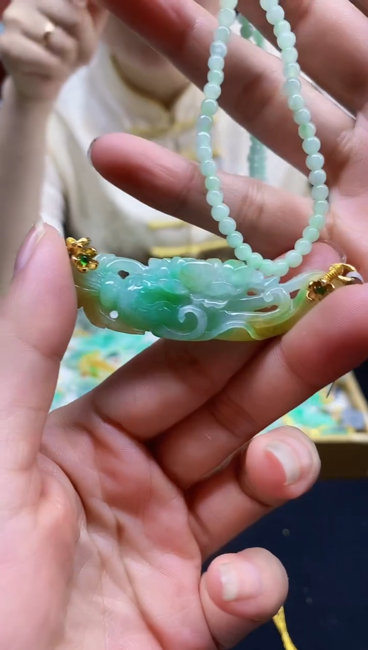 颈饰未镶嵌翡翠翡翠吊坠