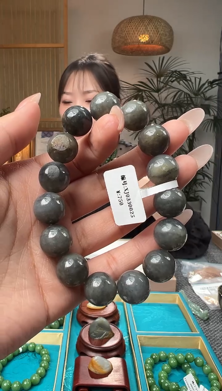 和田玉未镶嵌颈饰手串  XJ  卡14