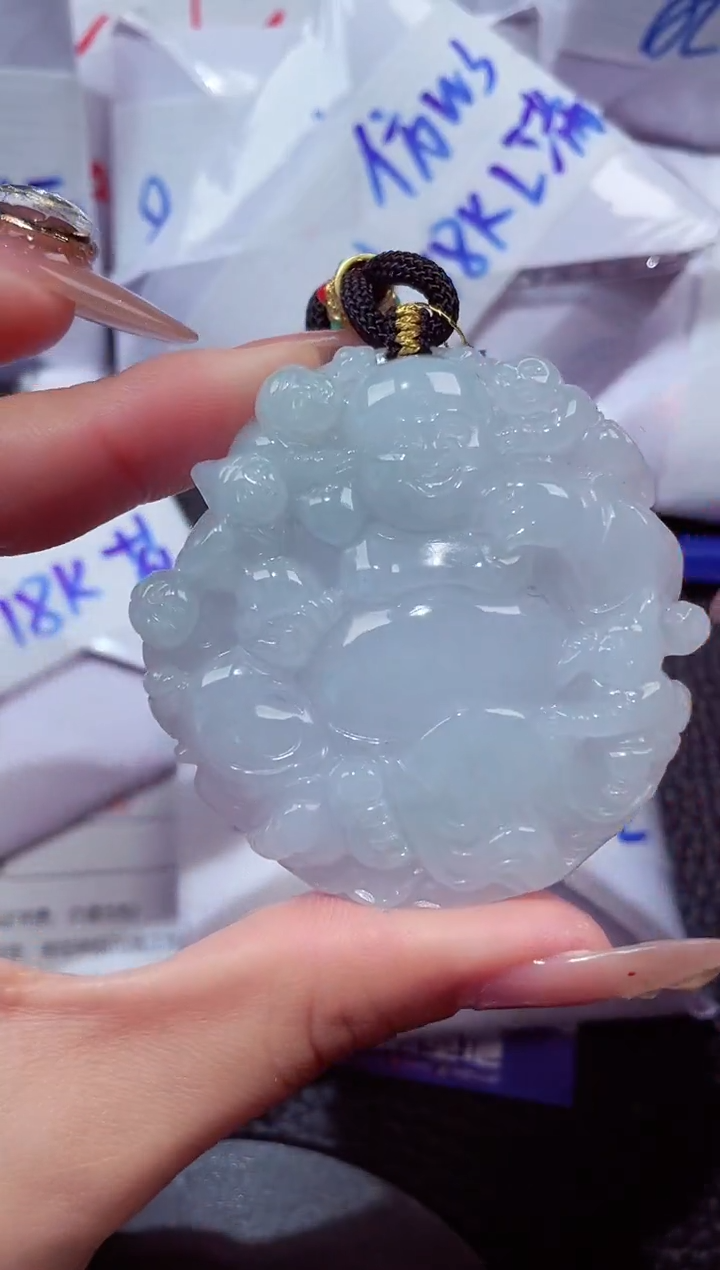 颈饰未镶嵌翡翠20260103