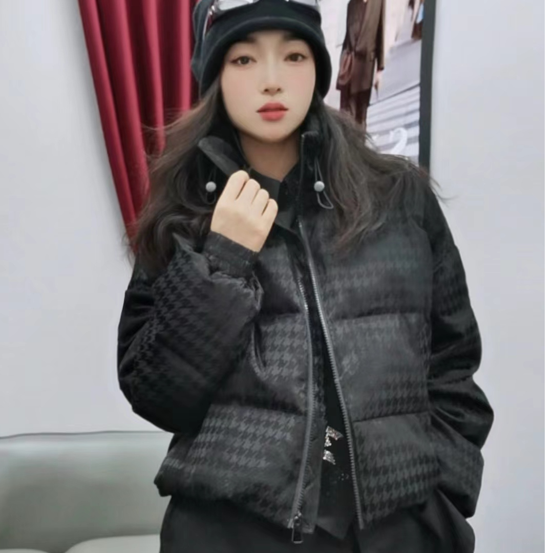 《觅香探红》小众设计冬季网红时尚百搭女款桑蚕丝千鸟格立领外套