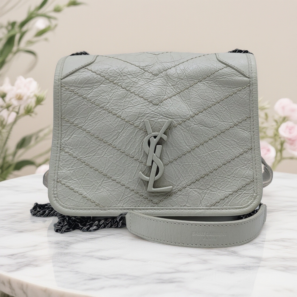 95新 YSL/圣罗兰 白色斜挎包 1416 9646