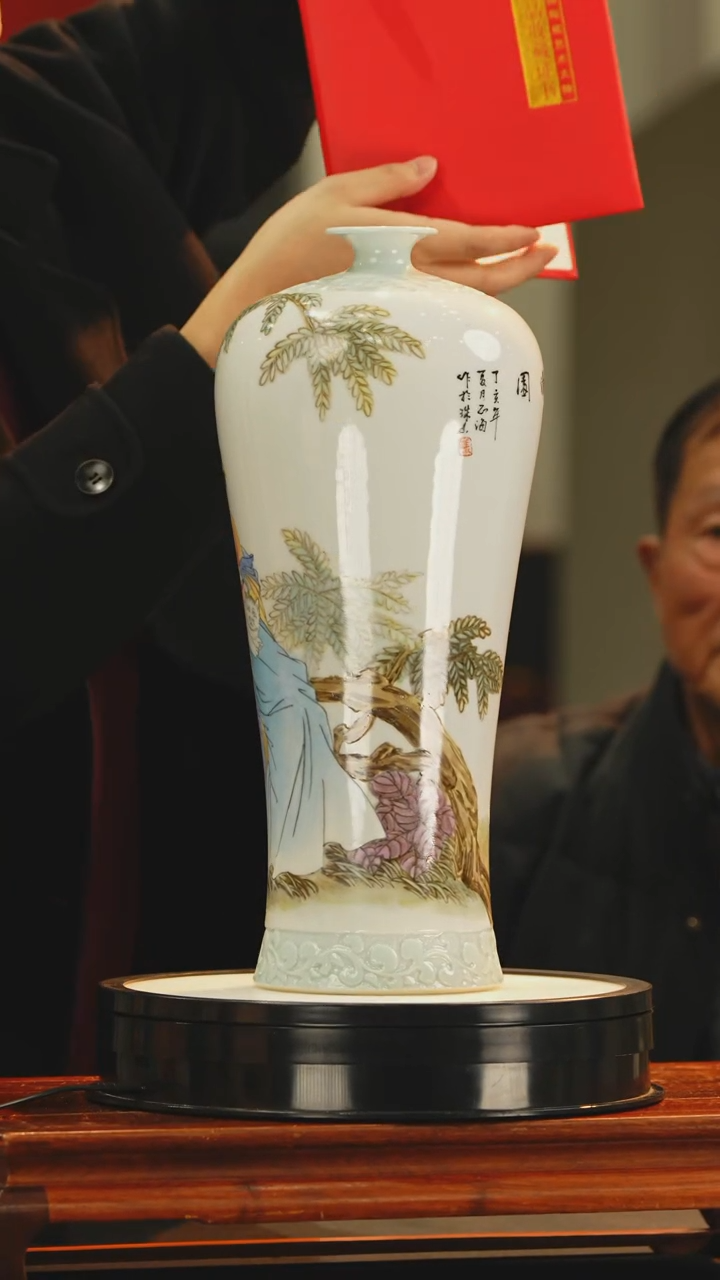 【闪购商品】摆件《景东陶瓷》艺术摆件W204
