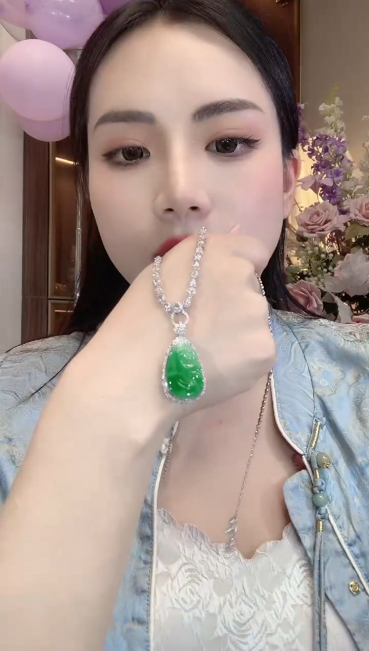 翡翠18K金镶嵌吊坠(不含链)C64