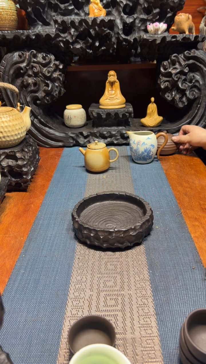 【闪购商品】香樟木木雕一物一拍