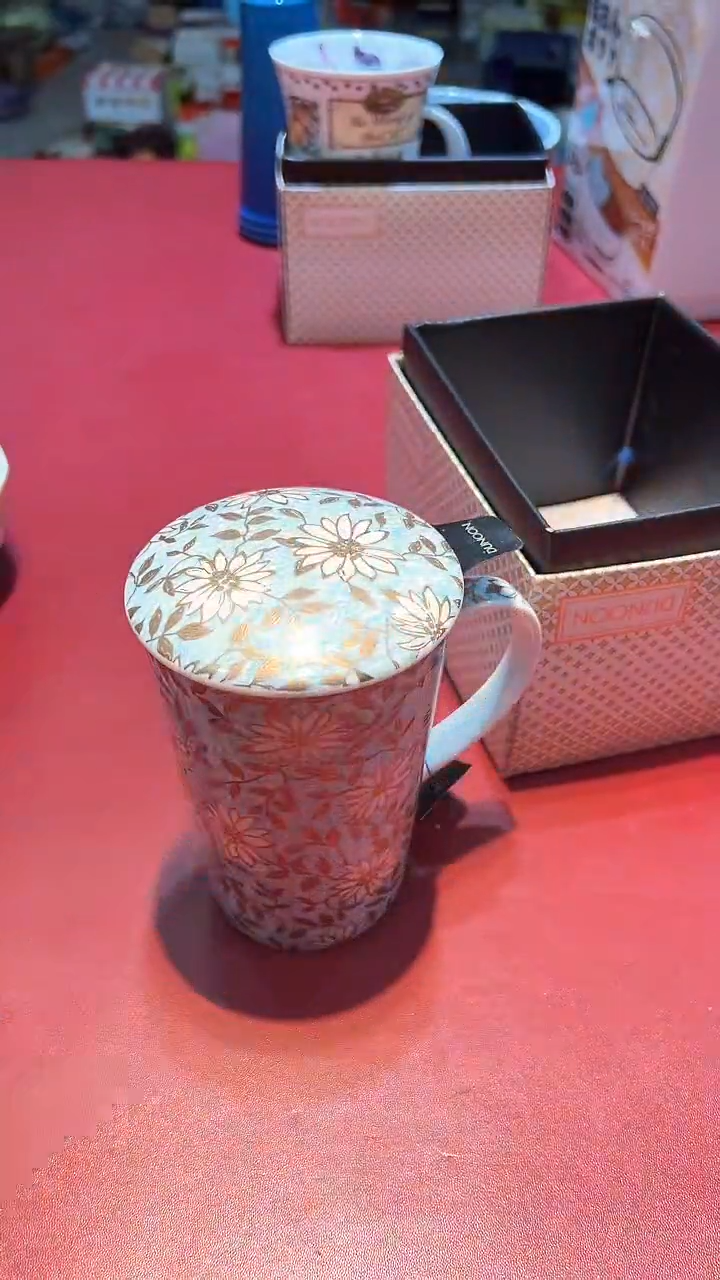 【闪购商品】瓷片锅碗瓢盆一件不剩