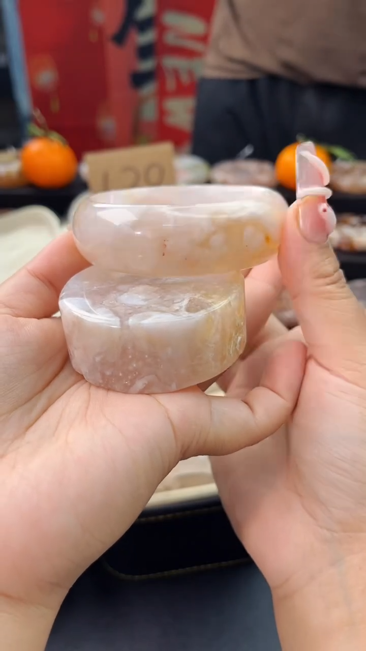 【闪购商品】石英质玉手镯未镶嵌赠送镯心（圈口）58+