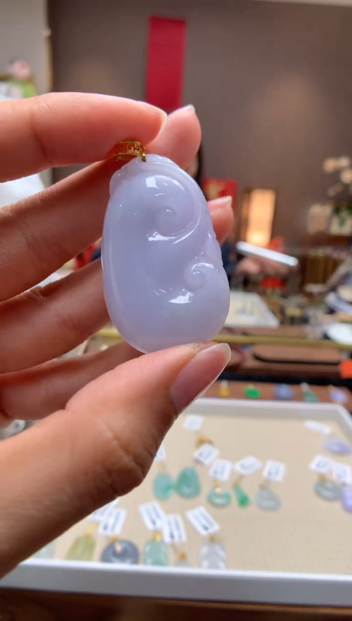 【闪购商品】翡翠颈饰18K金镶嵌如意