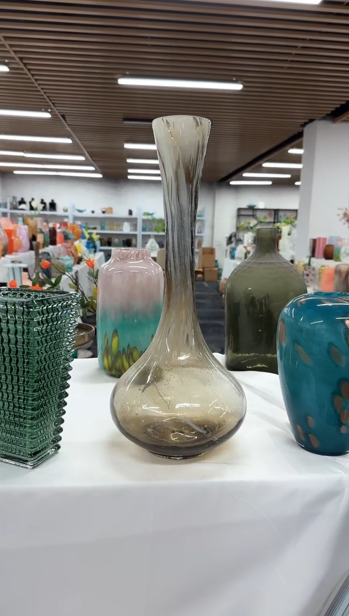 【闪购商品】花瓶7*45..........