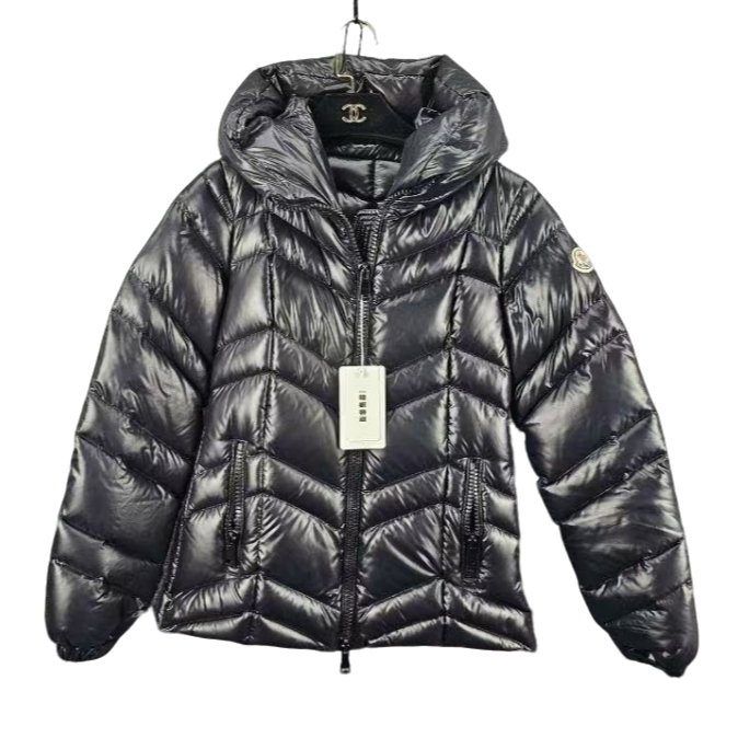 99新 MONCLER 海囤 蒙口1码/lu77861