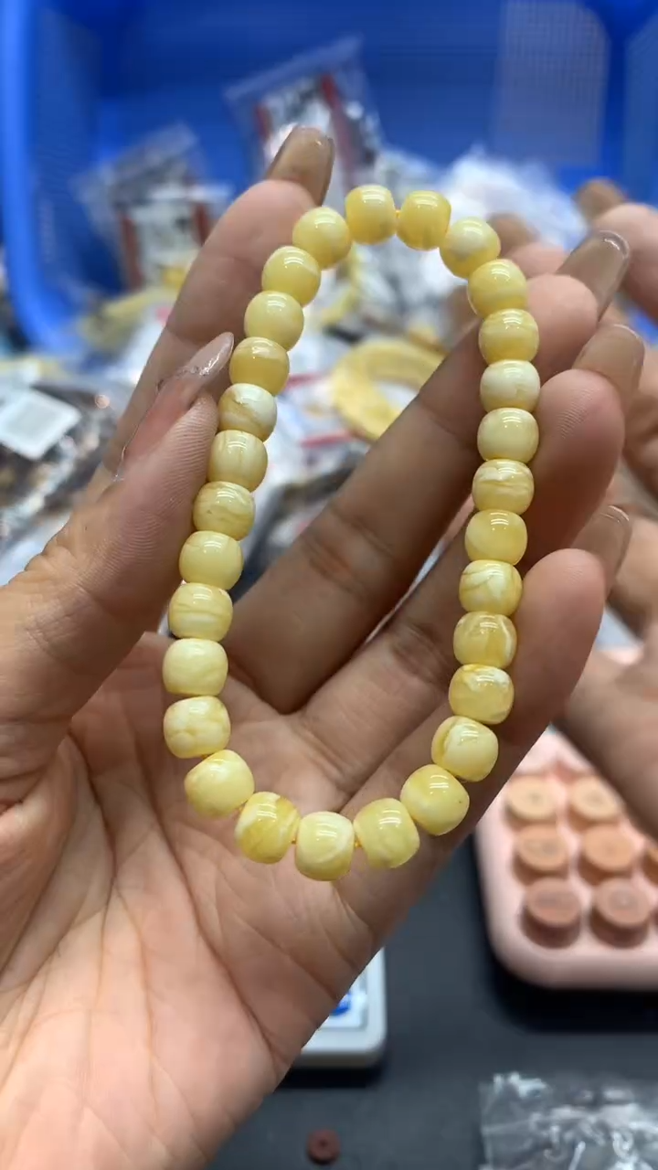 未镶嵌琥珀珠宝奇石1855