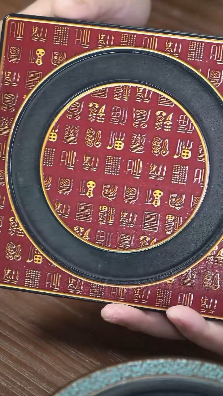 壹藏贰宝百福小壶承