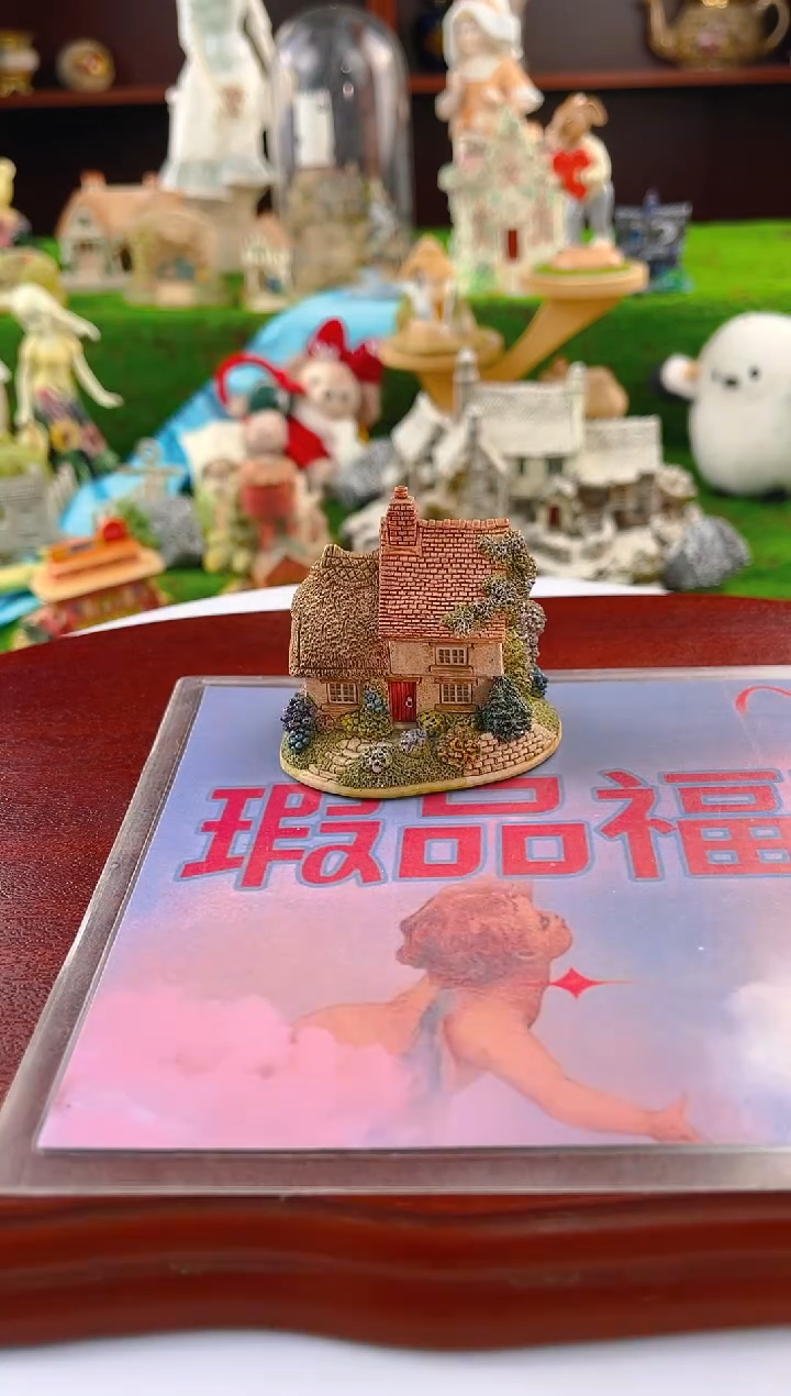 【闪购商品】紫砂茶宠中古小房子