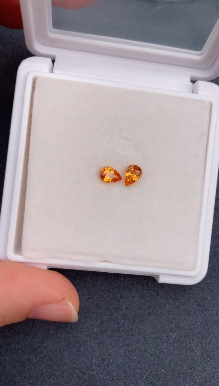 【闪购商品】石榴石（芬达石）裸石未镶嵌1.2ct芬达配对