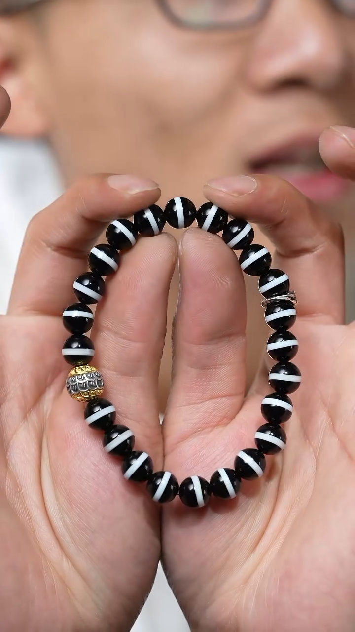 【闪购商品】药师（多样性发货，发其一）