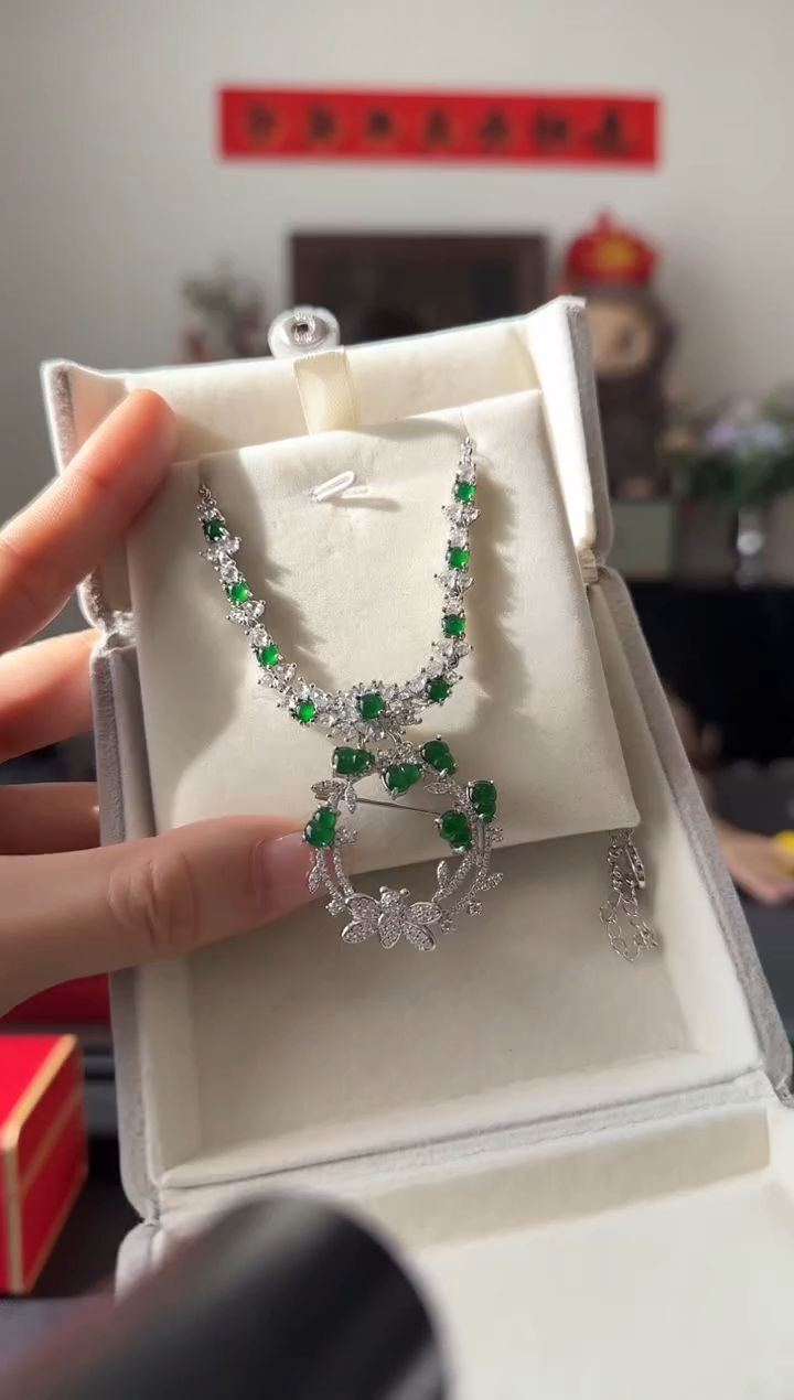 【闪购商品】翡翠项链银S925镶嵌套装