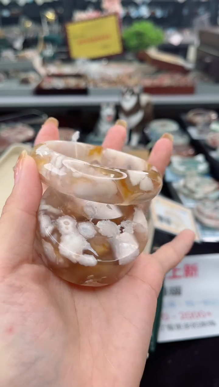 【闪购商品】石英质玉手镯未镶嵌57圈口（赠品镯心）3674495