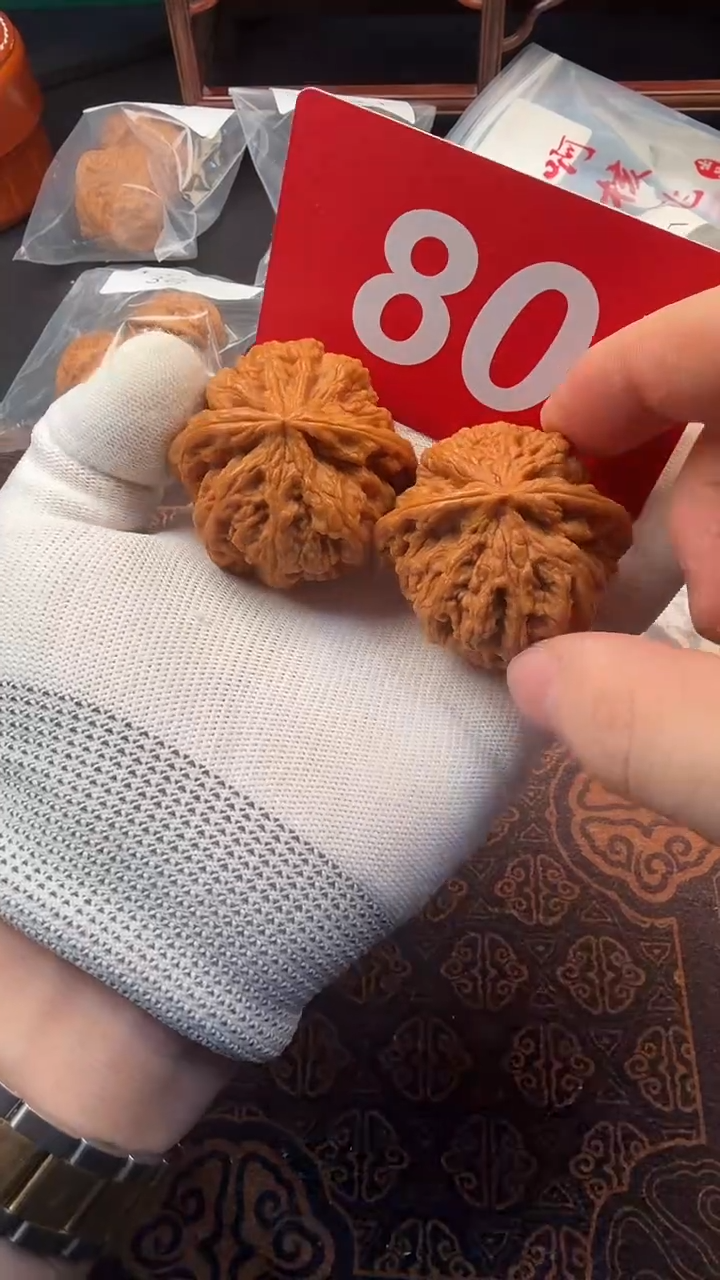 把件文玩核桃47平谷大粗筋