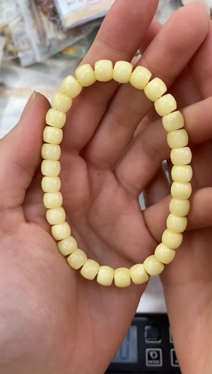 裸石琥珀未镶嵌天然琥珀蜜蜡