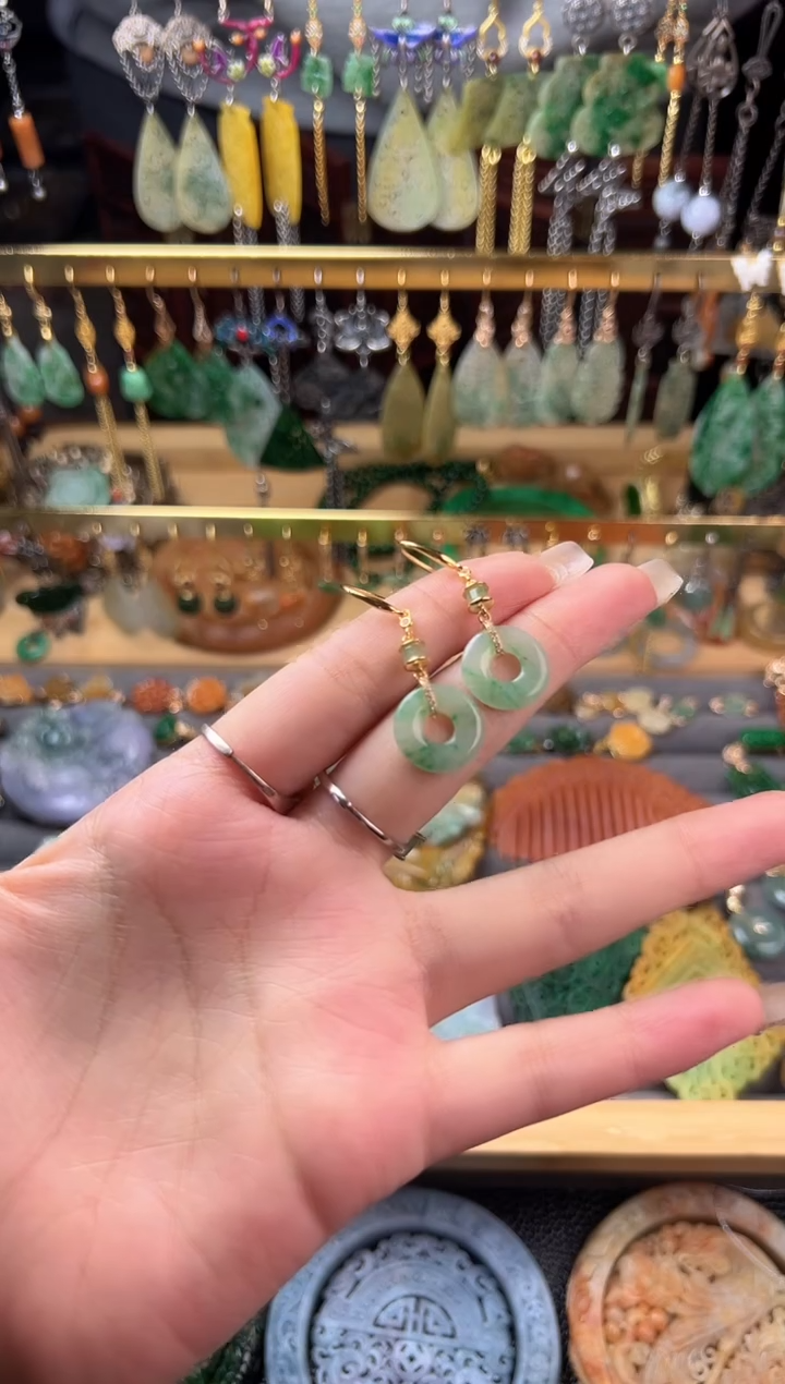 未镶嵌定制翡翠翡翠