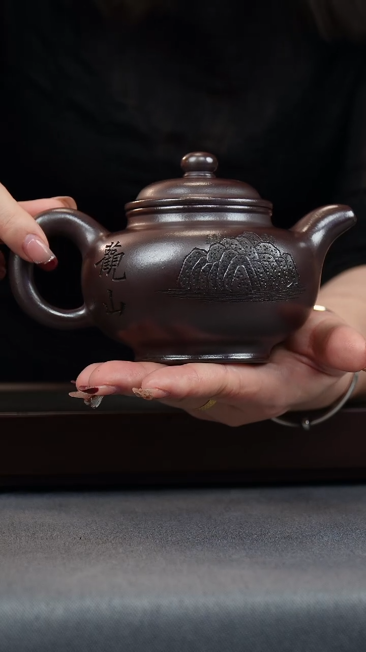 【闪购商品】紫砂茶壶紫金龙血砂 荷塘月色 掇只