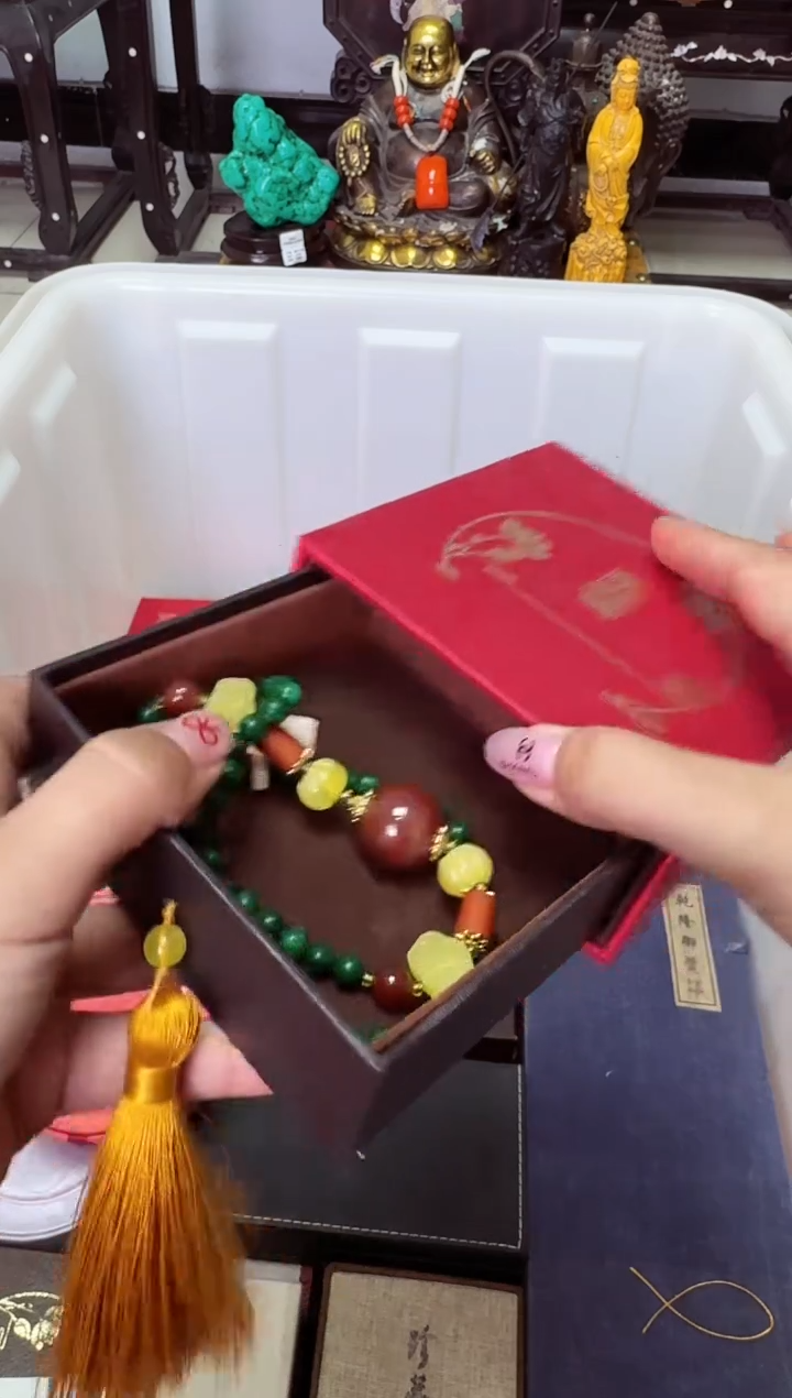 【闪购商品】翡翠挂件未镶嵌老板娘推荐------------