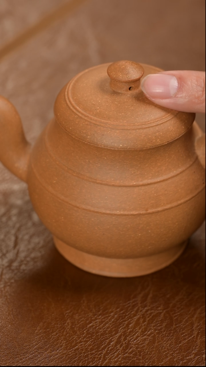 茶壶紫砂黄龙山黄段