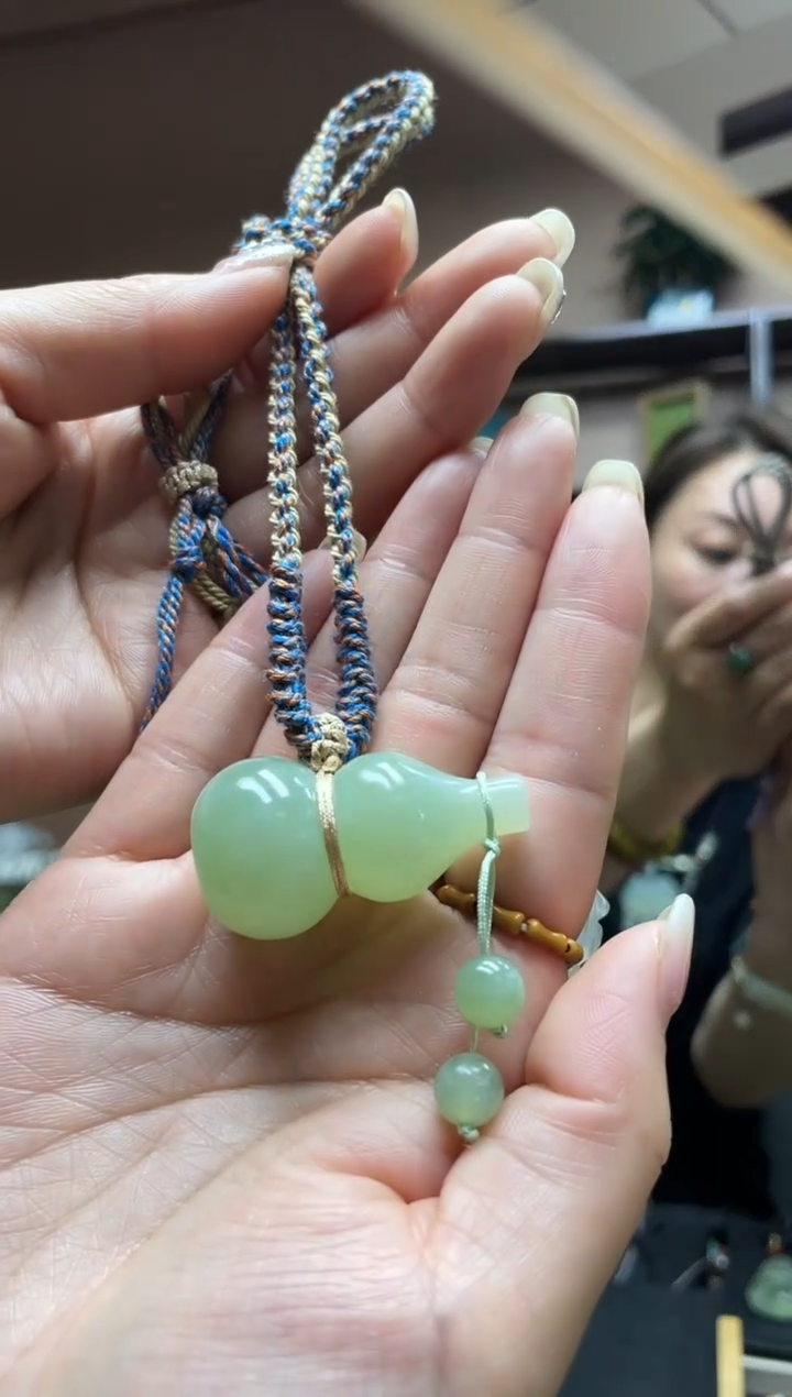 【闪购商品】岫玉吊坠未镶嵌·