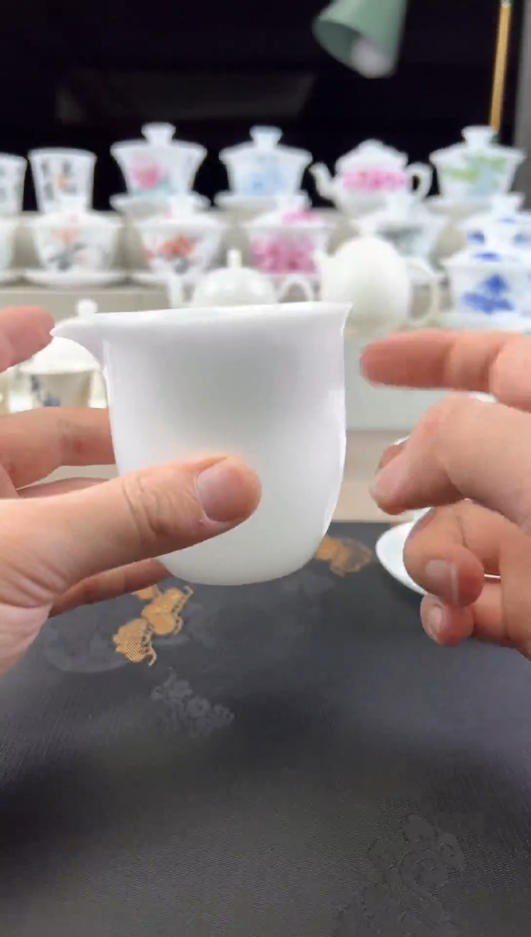 【闪购商品】冰种玉瓷胖肚公道杯