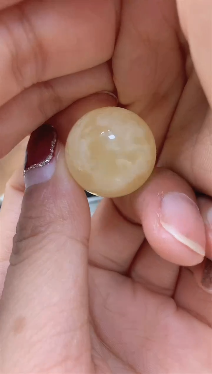 【闪购商品】琥珀裸石未镶嵌珠子