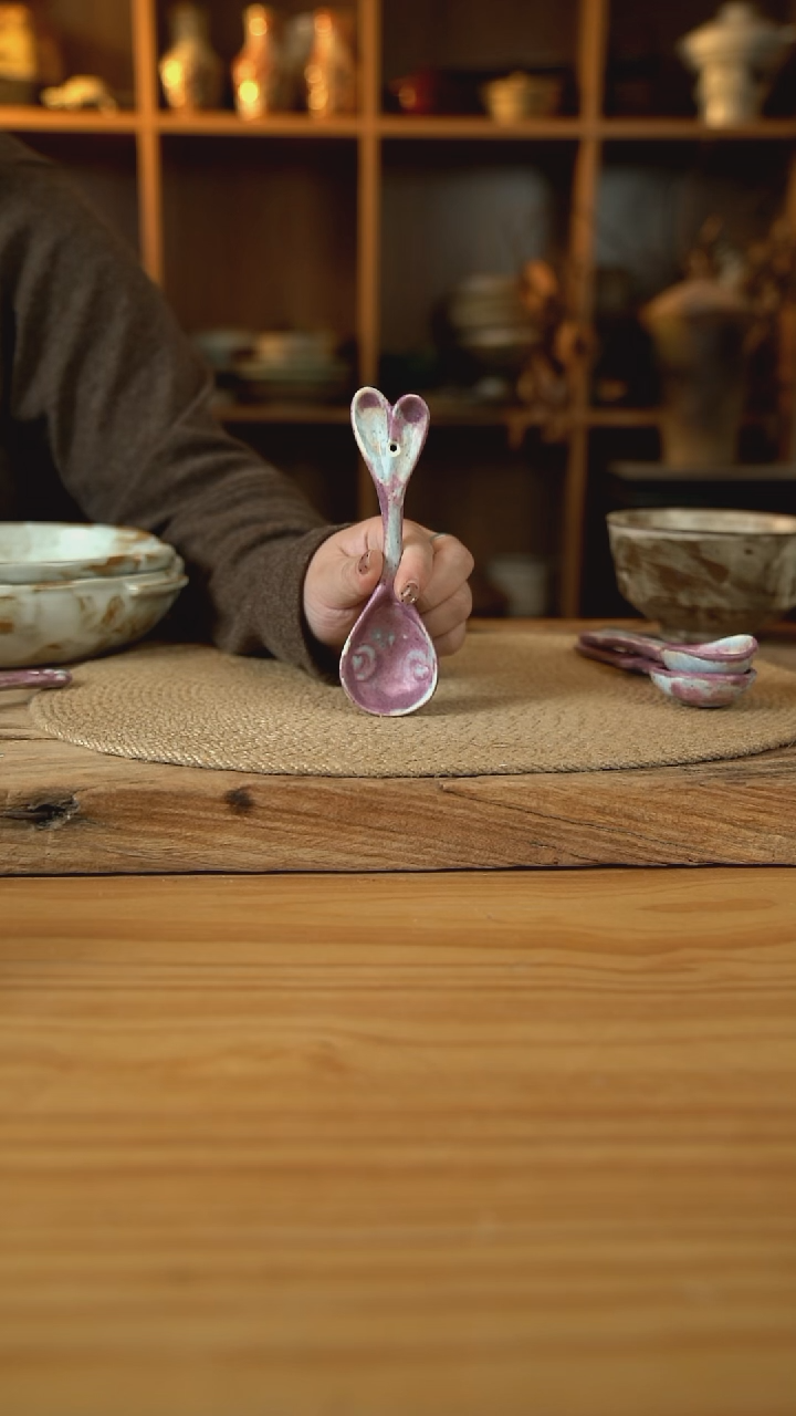 紫色系列的爱心勺子1个