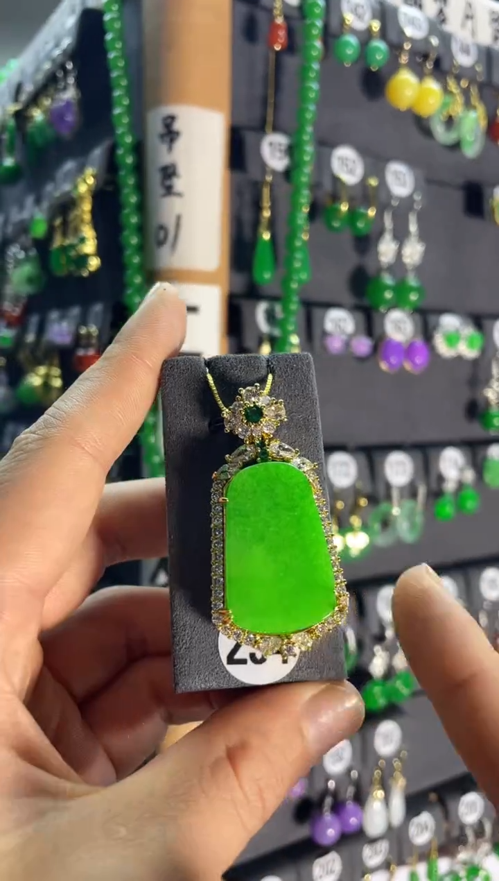 【闪购商品】翡翠耳饰银S925镶嵌234........