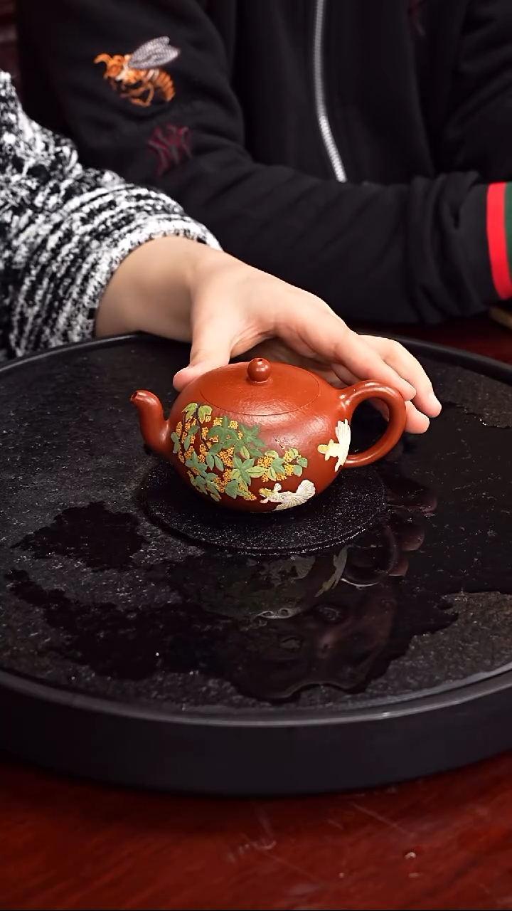 茶壶紫砂沈建康  一粒珠105 朱泥  220毫升  启功