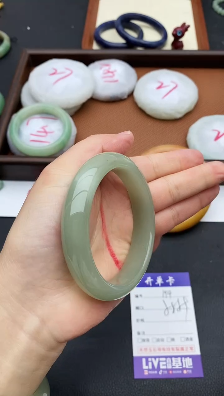 未镶嵌手镯石英质玉194+58/59