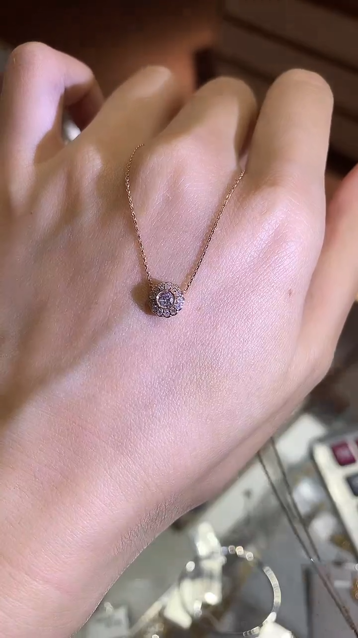 【闪购商品】钻石项链18K金镶嵌钻石项链