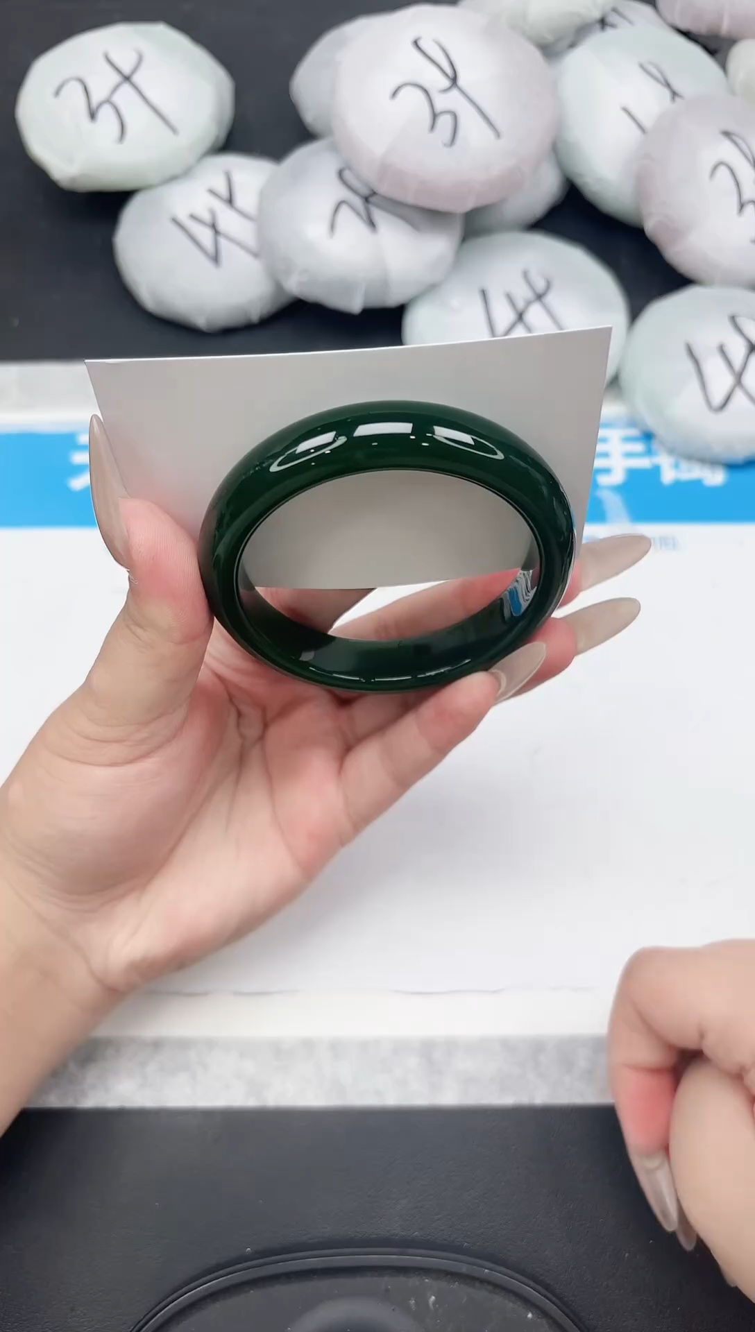 女款工艺手镯A28-57.8